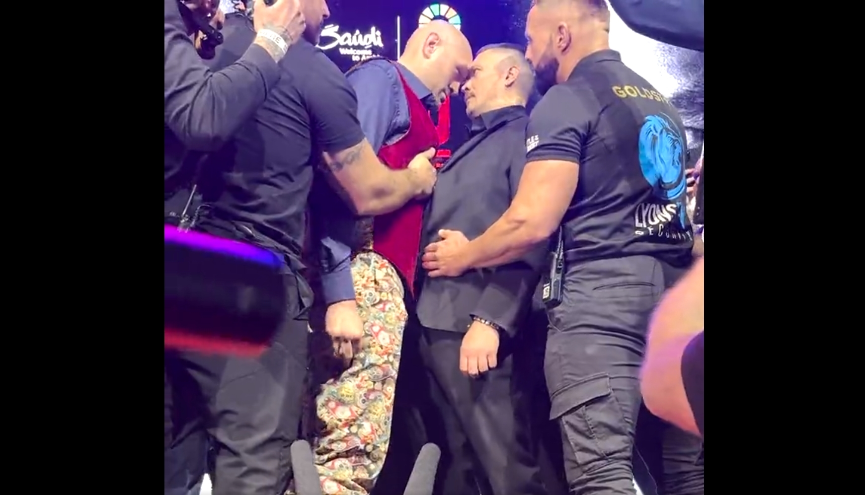 Fury prowokował Usyka na konferencji. Zachowanie gwiazdy zaskoczyło nawet Sylvestra Stallone’a [WIDEO]