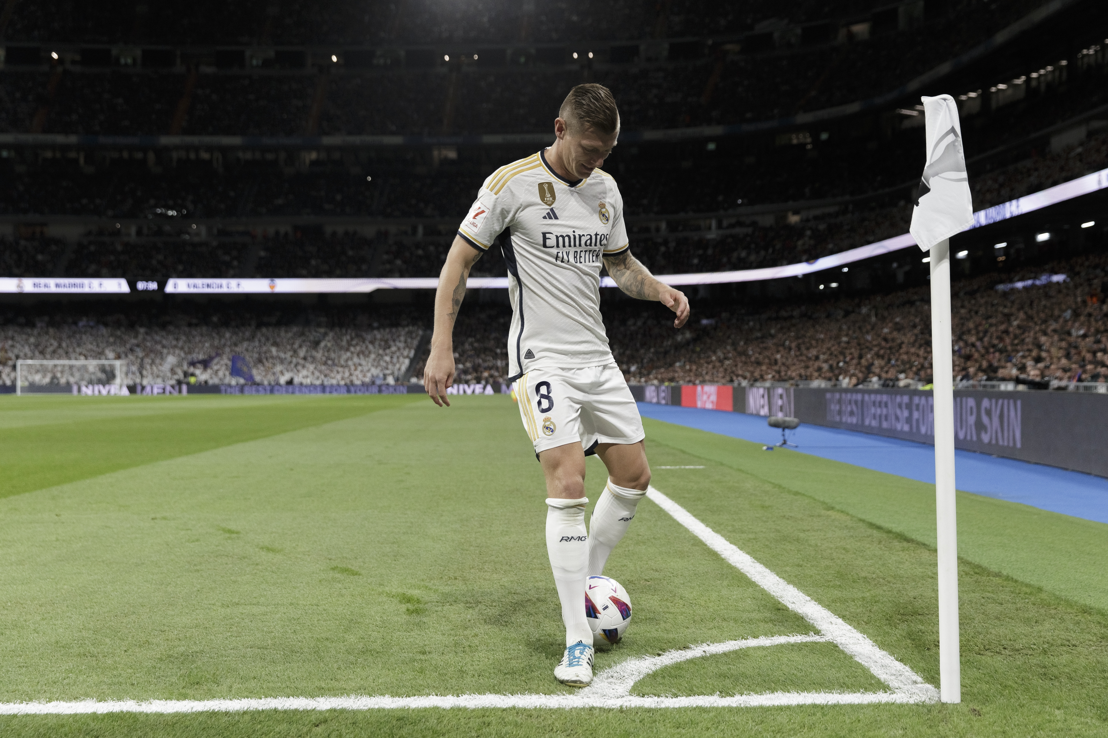 Toni Kroos wskazał zawodnika, którego powinien ściągnąć Real Madryt. "Pasowałby do drużyny"