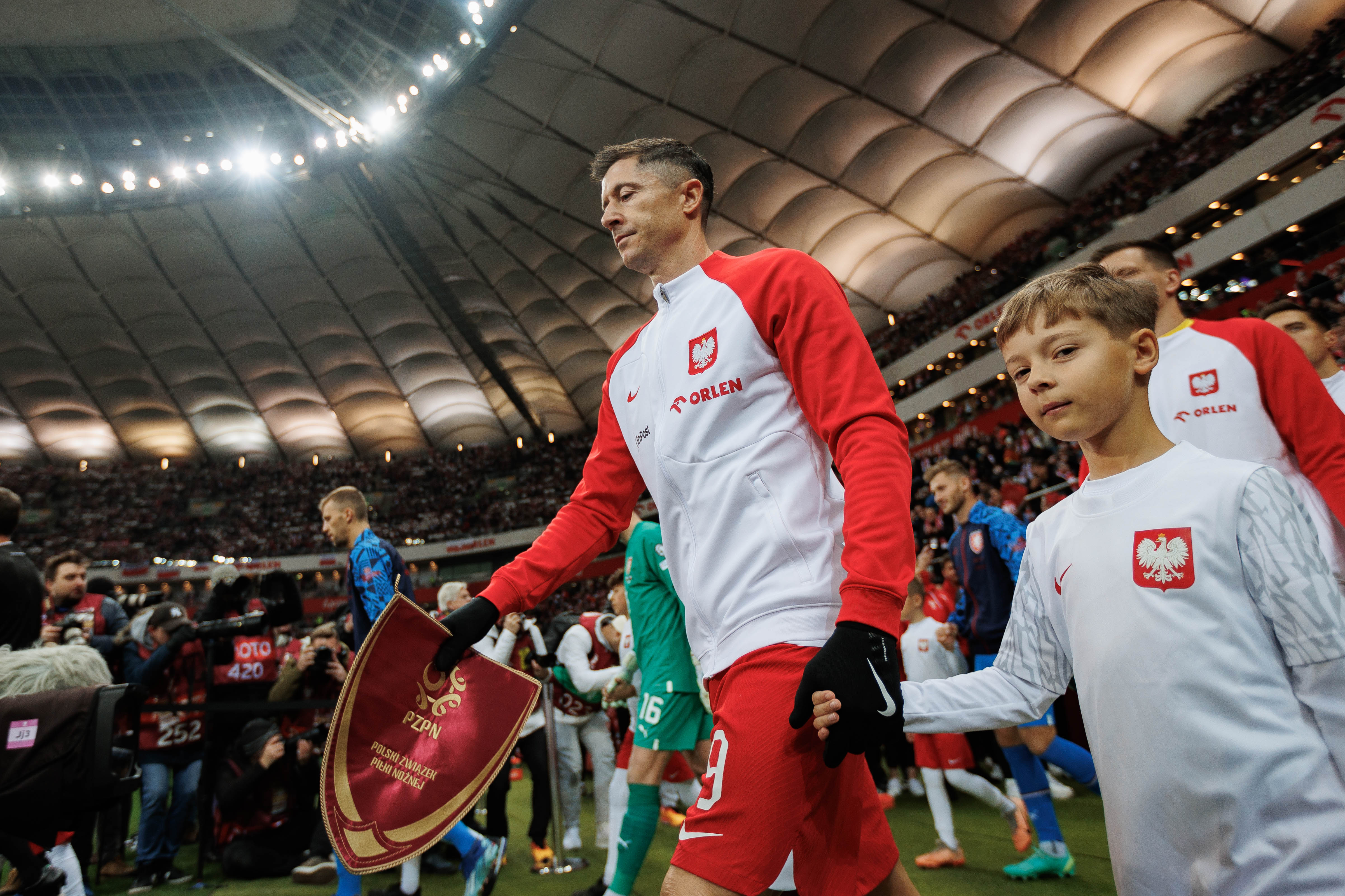 "Życzę nie tylko kolejnego Roberta Lewandowskiego". Napastnik zaszczycił swój były klub