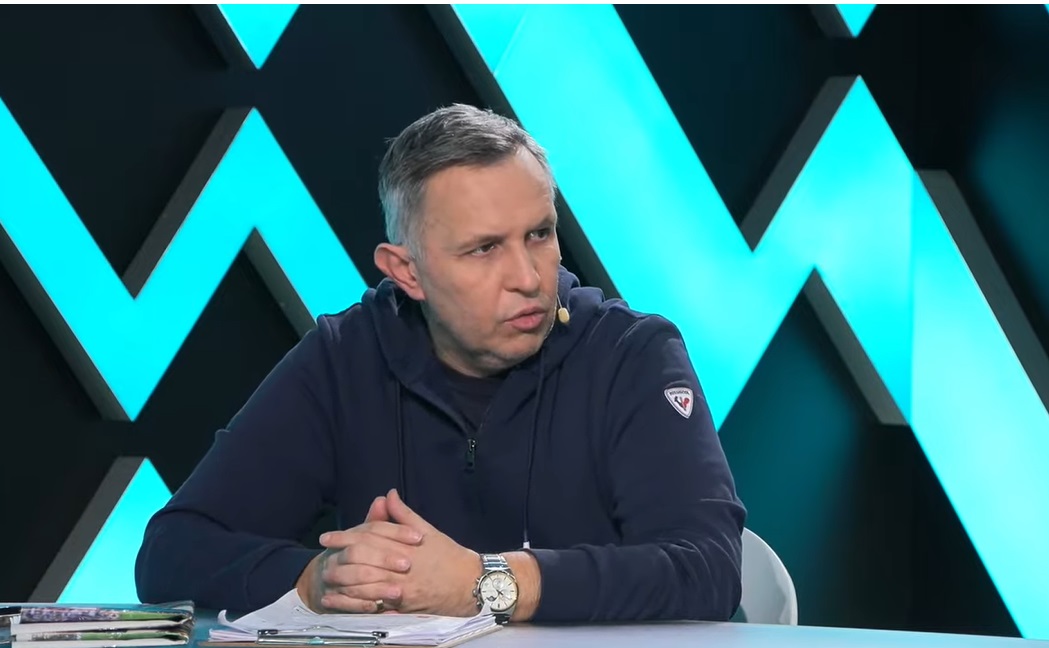"Najlepiej jak mnie pozwie". Roman Kołtoń zaatakował wiceprezesa PZPN. Dziennikarz zdradził kulisy