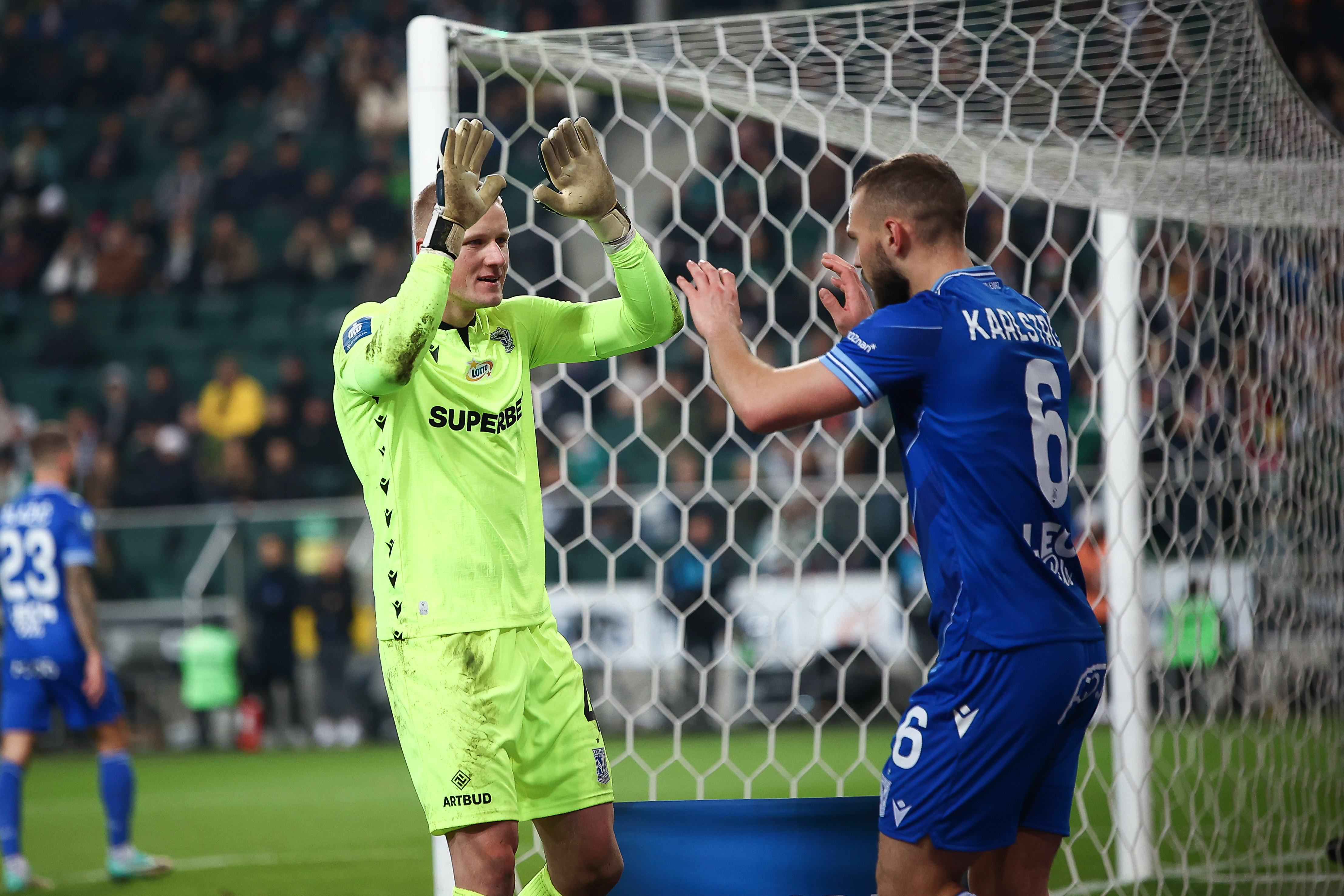 Ważny piłkarz Lecha Poznań z nową umową. "Kolejorz się zabezpiecza" [NASZ NEWS]