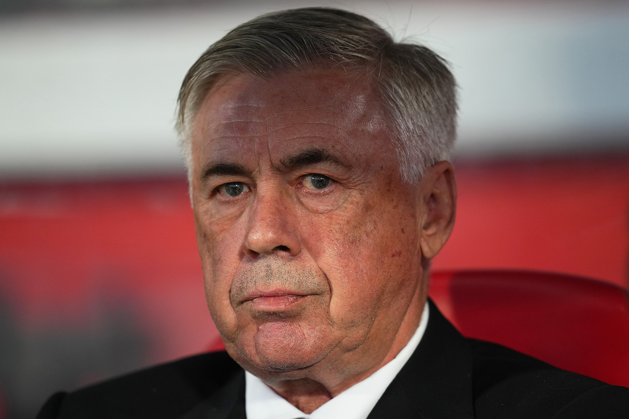 "Zgadzam się z Mourinho. Tylko szaleniec odszedłby z Realu". Ancelotti reaguje na słowa Portugalczyka [WIDEO]