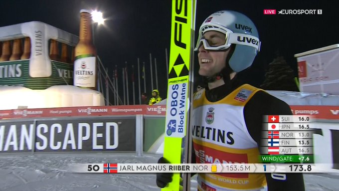 Szaleństwo na skoczni w Ruce! Rekord pobity, uczestnik kombinacji norweskiej zawstydził skoczków [WIDEO]