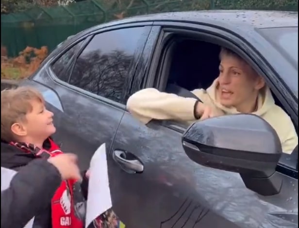 Wspaniały gest Garnacho. Spełnił marzenie małego kibica, chłopak popłakał się ze szczęścia [WIDEO]