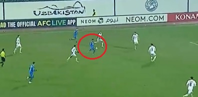 Zmarnował dwa rzuty karne, a potem… zdobył cudowną bramkę. Niecodzienny mecz drużyny Neymara [WIDEO]