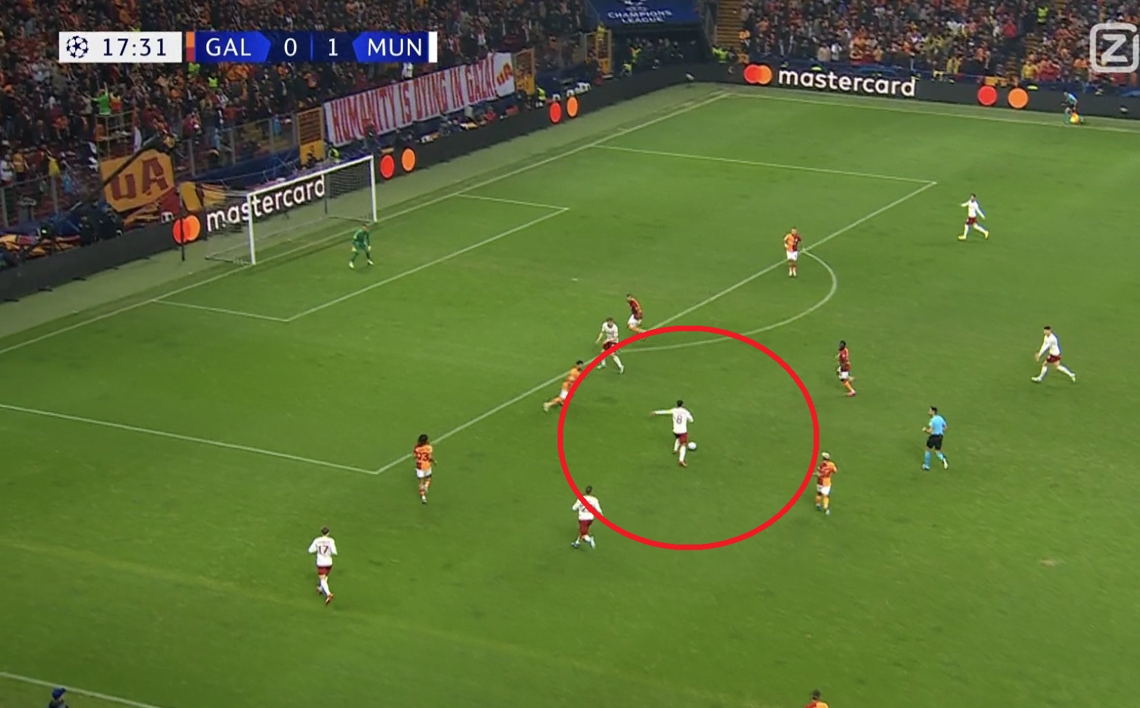 Cudowne trafienie dla Manchesteru United! Fernandes przymierzył w samo okienko [WIDEO]