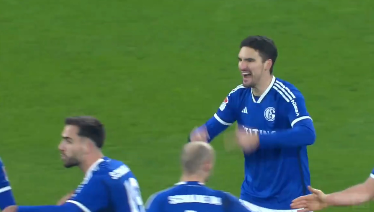 Marcin Kamiński z kolejnym golem dla Schalke! Bardzo ważne trafienie Polaka [WIDEO]