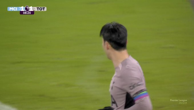 Son strzelił gola, a za chwilę zdobył bramkę samobójczą! Szaleństwo w hicie Premier League [WIDEO]