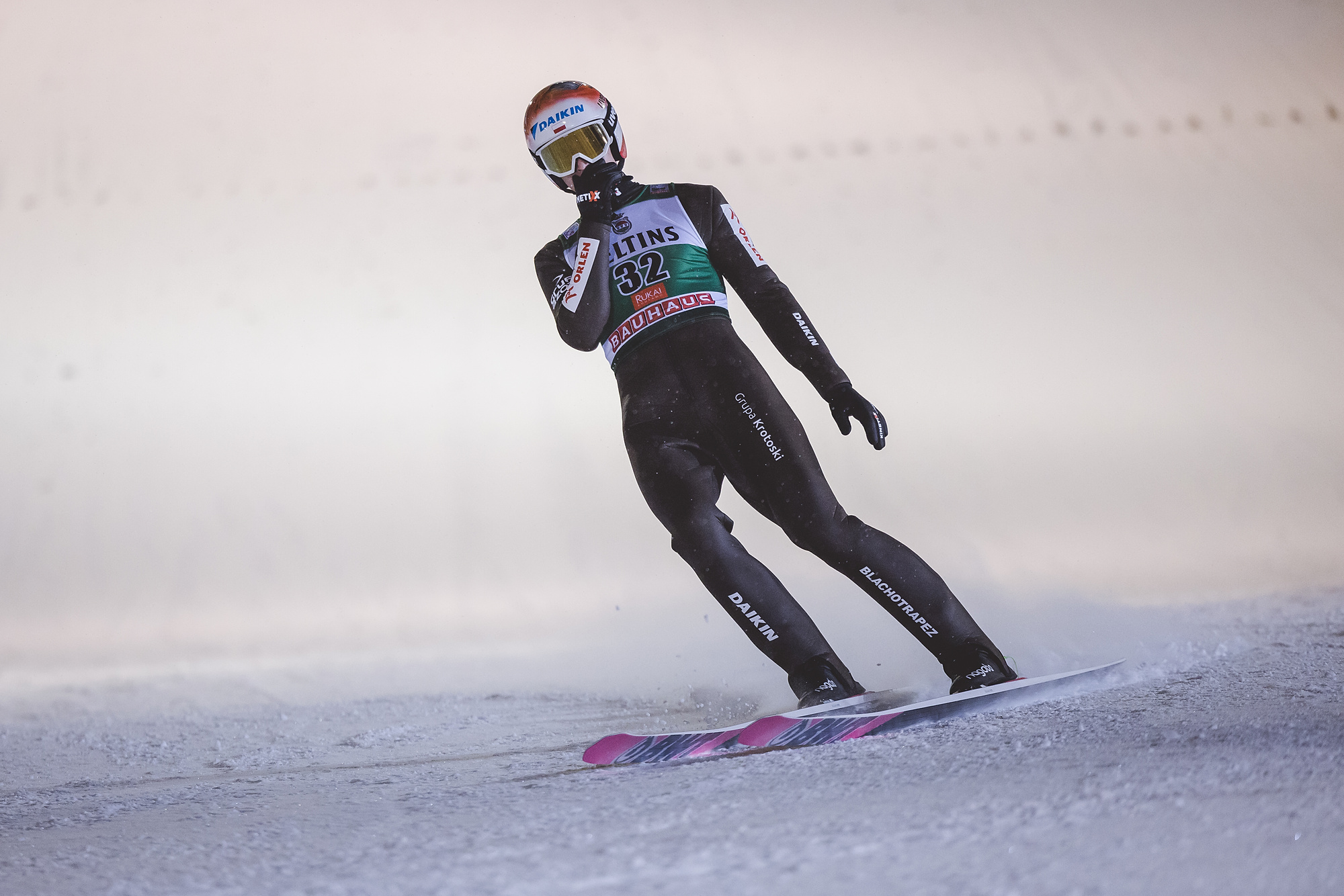 Tak Paweł Wąsek stracił szansę na występ w Lillehammer! "Głupia sytuacja, sorry, nara"