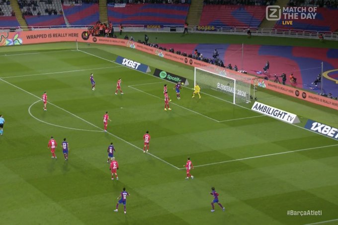 Dwa pudła Roberta Lewandowskiego! Polak mógł strzelić dublet na początku meczu z Atletico [WIDEO]