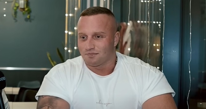 "Roz***ię cię". Załęcki na celowniku gwiazdora
