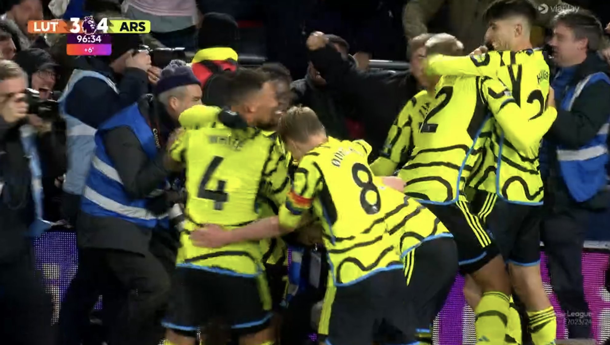 Szalony mecz Arsenalu! Wyrwał zwycięstwo w siódmej minucie doliczonego czasu [WIDEO]