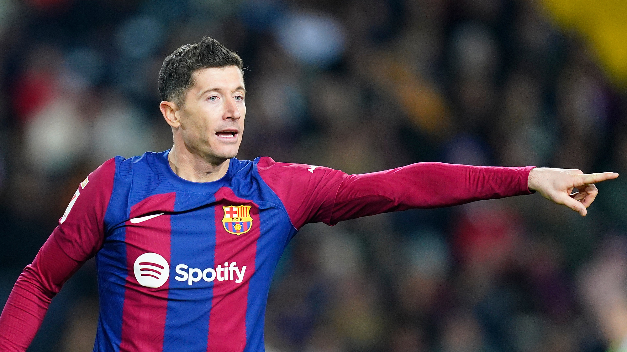 "Tam wyląduje Lewandowski". Hiszpański dziennikarz pewny przyszłości Polaka. Podał sumę i kierunek transferu