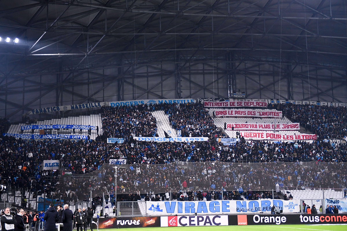 Śmierć kibica powodem sankcji. Rewolucyjne zmiany we francuskiej Ligue 1