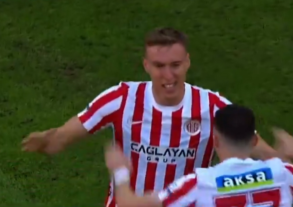Adam Buksa nie zwalnia tempa! Kolejna bramka Polaka w Turcji [WIDEO]