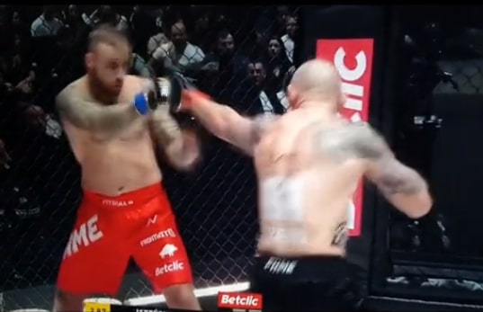 Faworyt zrobił swoje na Fame MMA Reborn. Po zakończeniu walki wściekł się na sędziego [WIDEO]