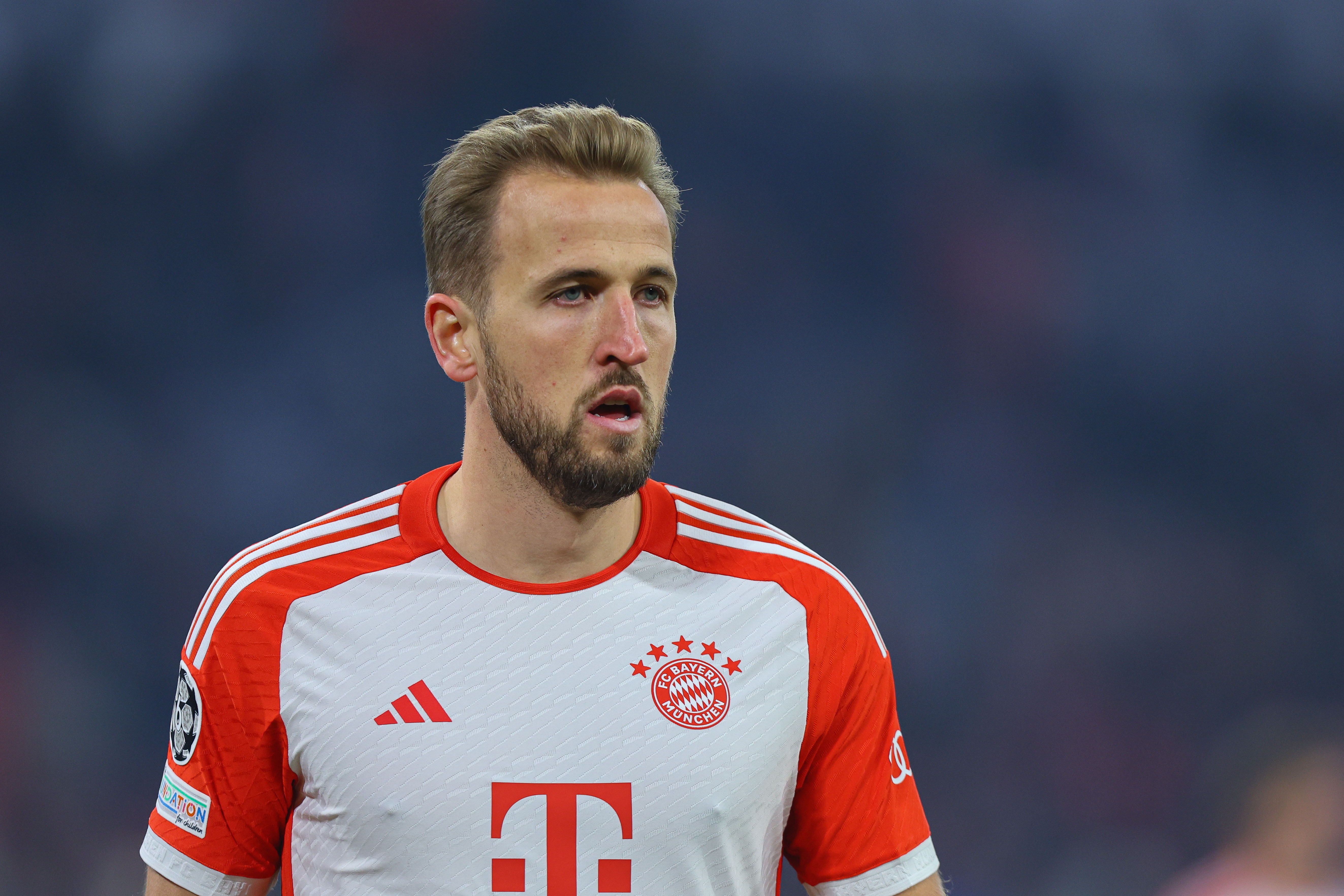 Kane zachwycony kolegą z Bayernu. "Jest fantastycznym piłkarzem, przed nim wspaniała przyszłość"