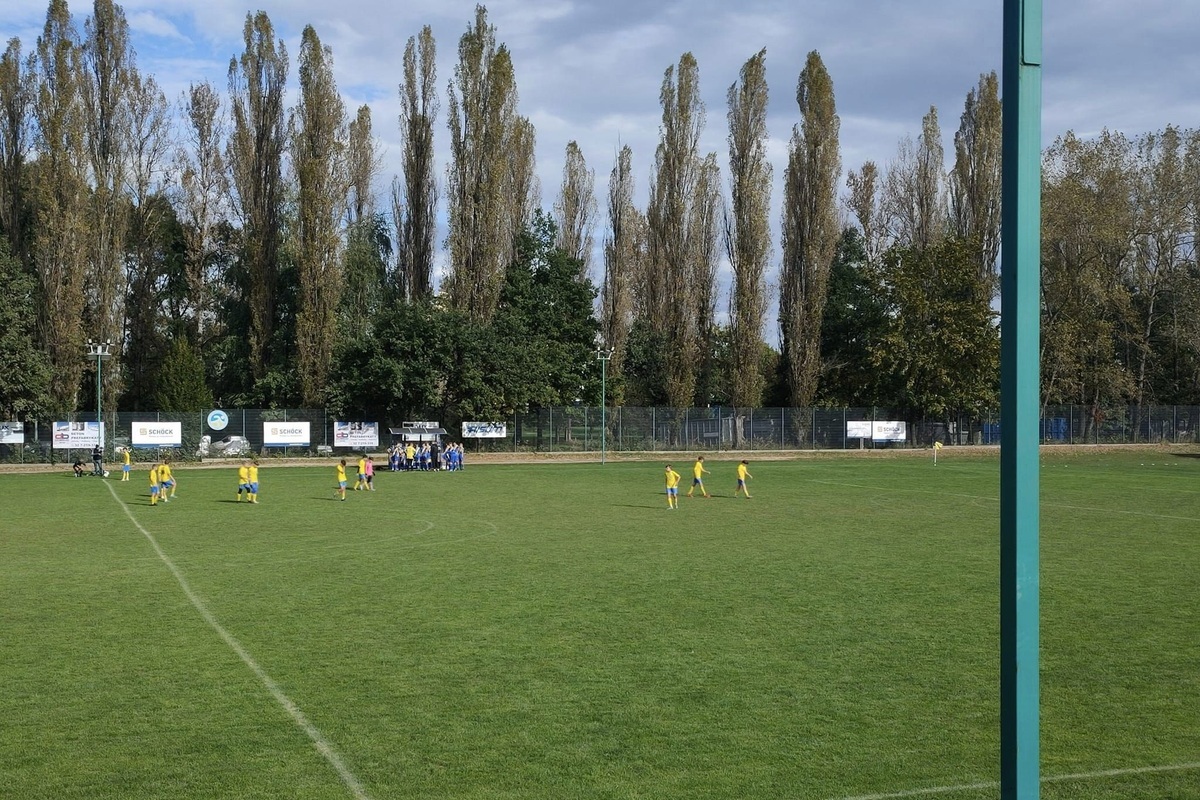 Niespodziewani "wandale" zdewastowali murawę polskiego klubu. Tak wygląda zniszczone boisko [WIDEO]