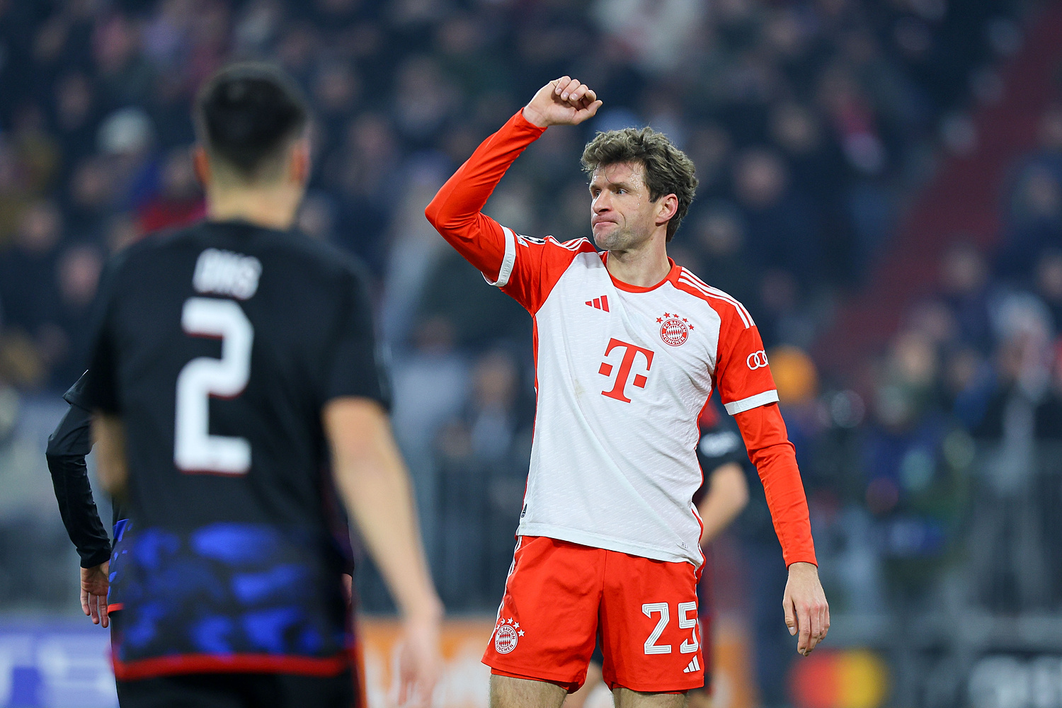Przyszłość Thomasa Muellera wyjaśniona! Legendarny piłkarz Bayernu opublikował specjalny wpis