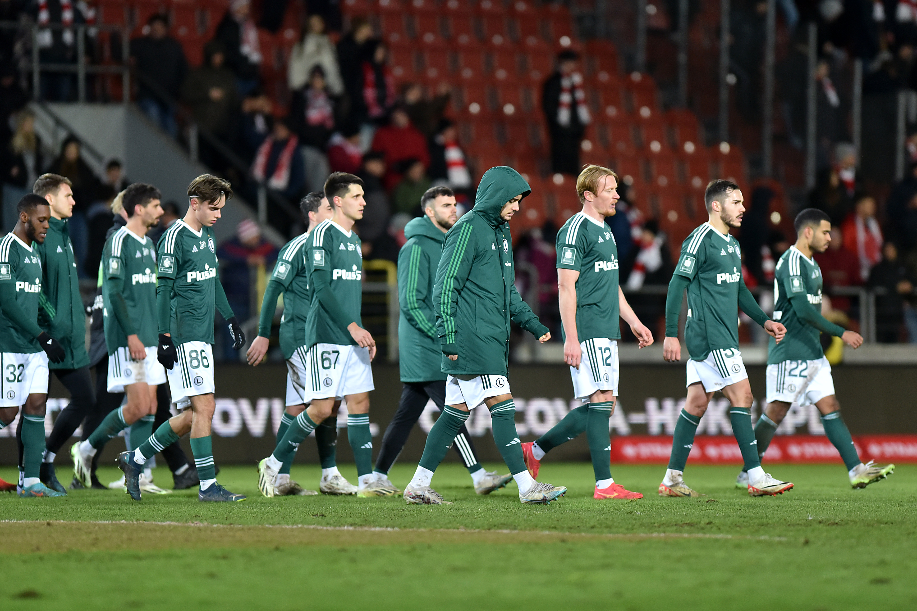 Jest reakcja Legii i Lecha na wydarzenia związane z Superligą. Ważne oświadczenia polskich klubów