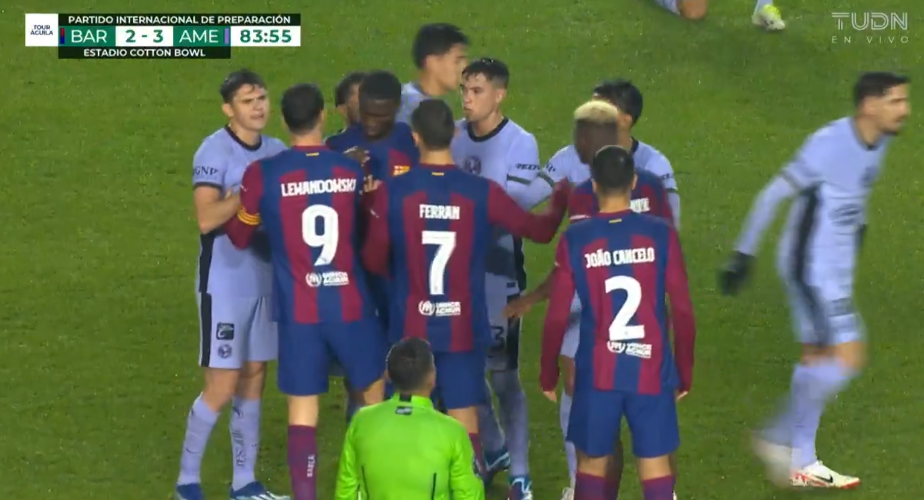 Porażka FC Barcelony na koniec roku! Robert Lewandowski znów bez gola, słaby występ Polaka [WIDEO]