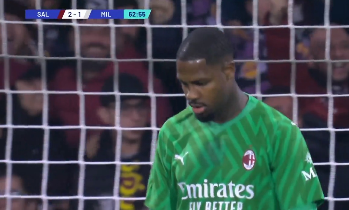 AC Milan stracił punkty z najgorszą drużyną Serie A! Fatalna interwencja Maignana [WIDEO]