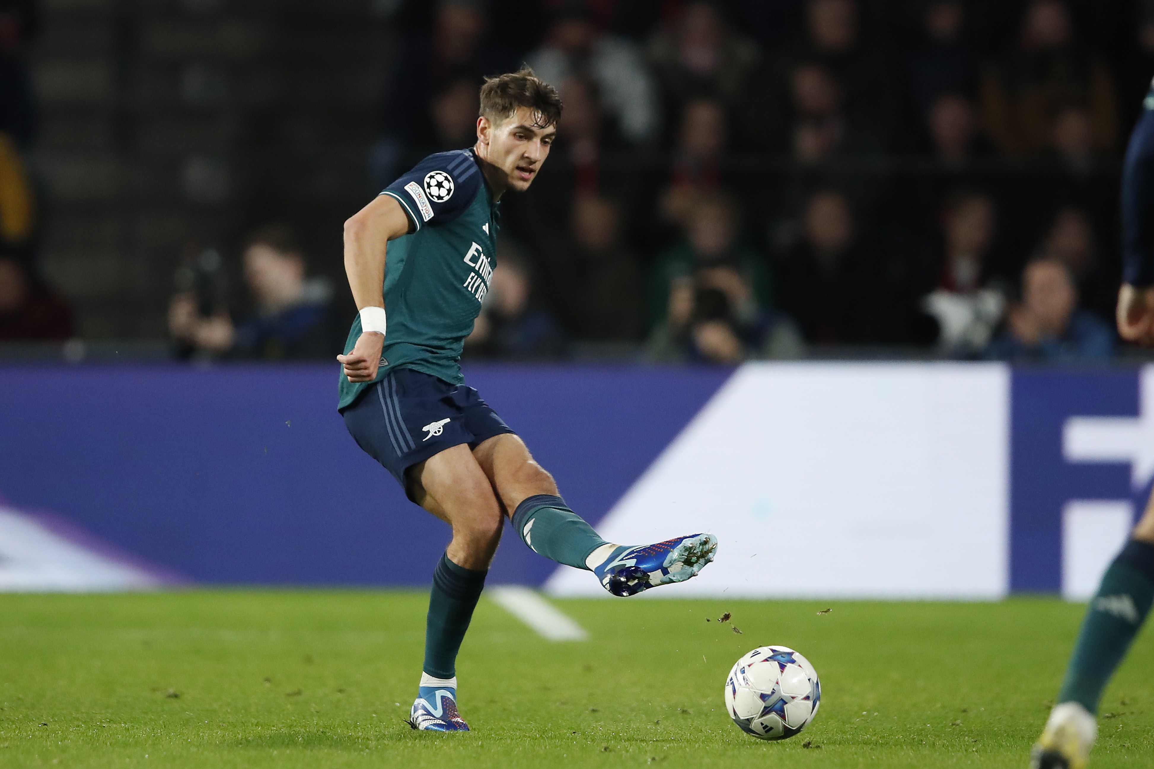 Jakub Kiwior może mieć kolejnego konkurenta. Arsenal zainteresowany utalentowanym defensorem