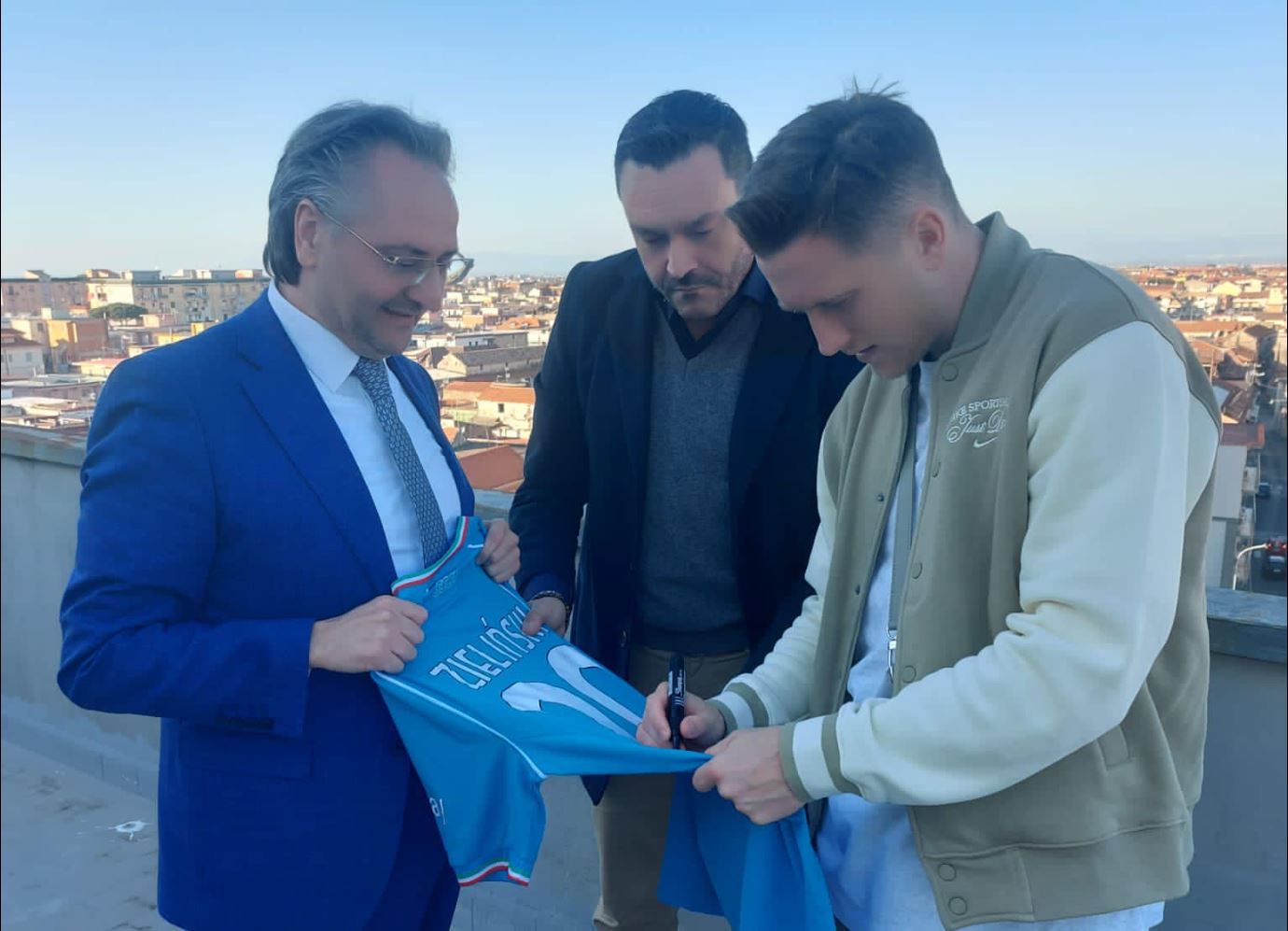 Wielki dzień Piotra Zielińskiego. Włosi znów go docenili. "Nie będę ukrywał, wzruszyłem się"