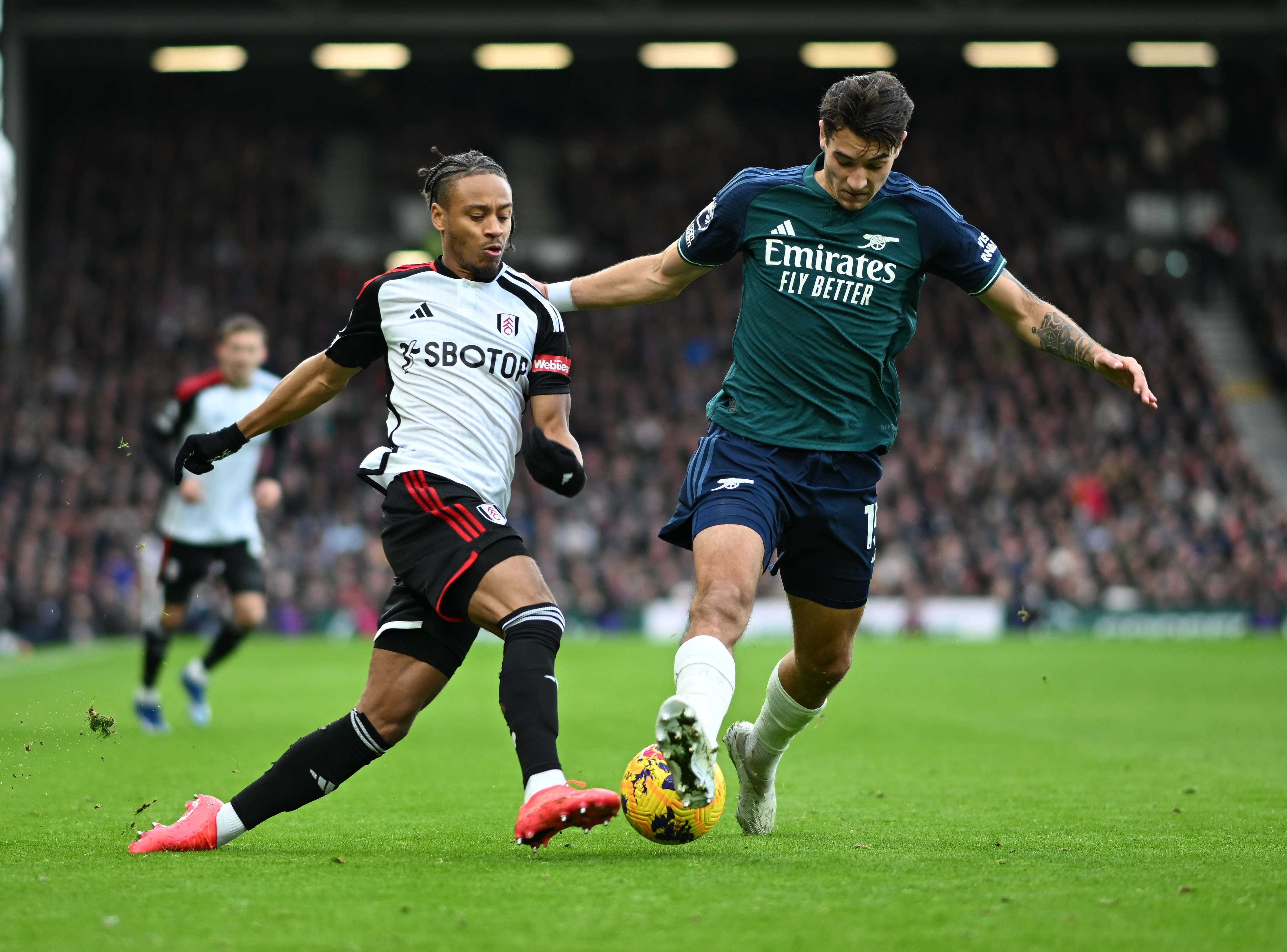 Jakub Kiwior może mieć poważne problemy. Arsenal rusza po kolejnego obrońcę