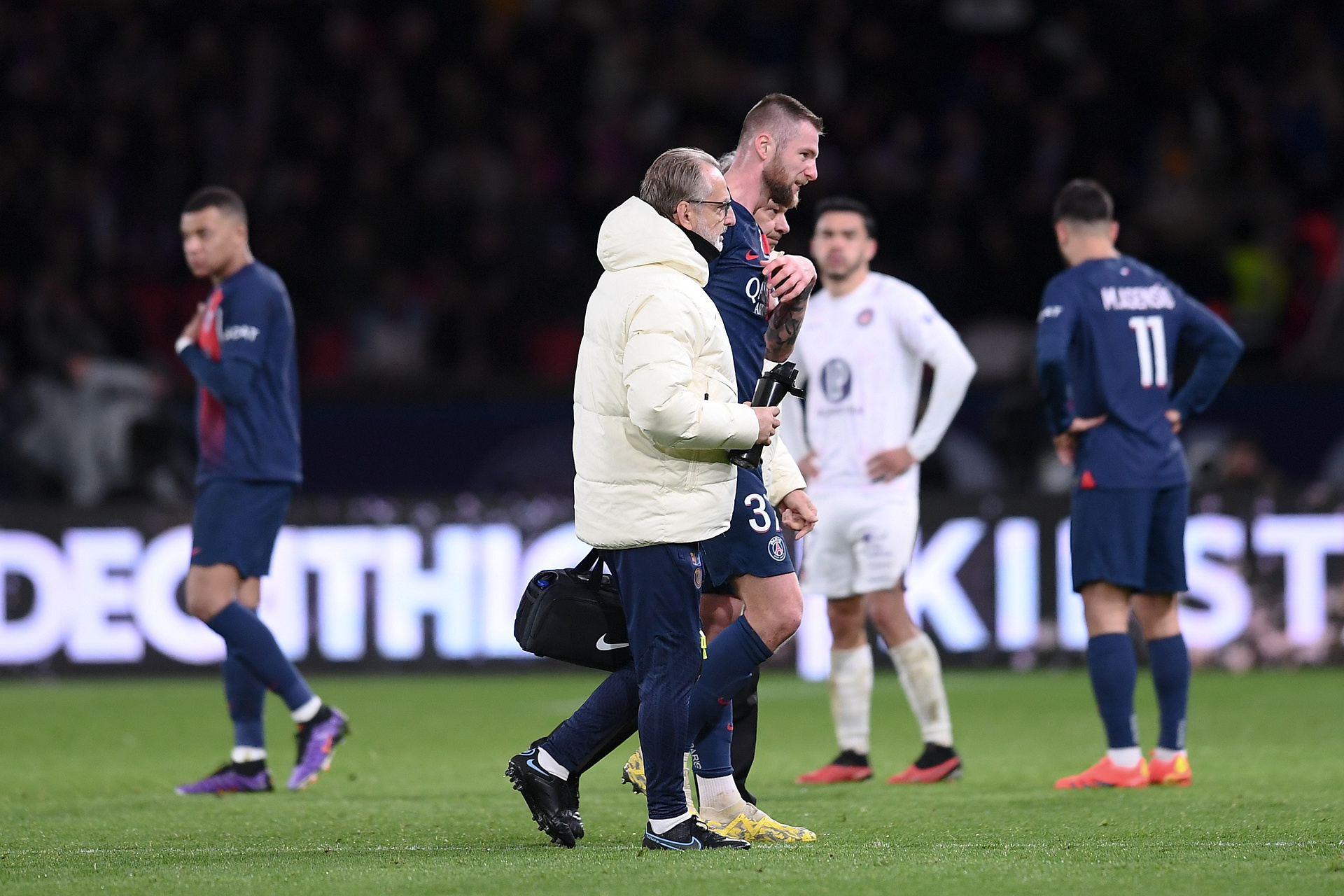 Transferowy niewypał odchodzi z PSG, Miał być liderem, zmienia klub po roku
