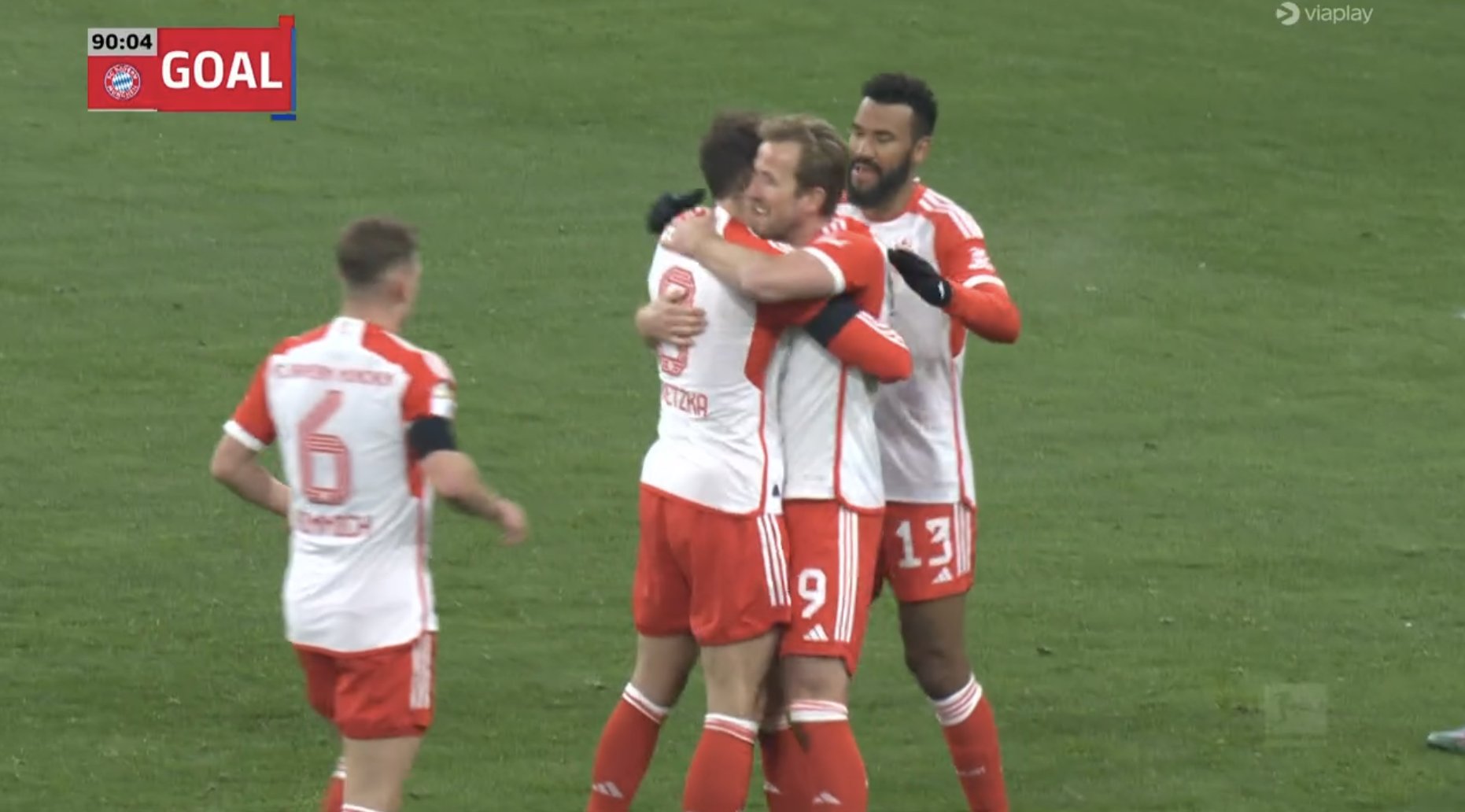 Harry Kane się nie zatrzymuje. Napastnik Bayernu wyrównał rekord Roberta Lewandowskiego