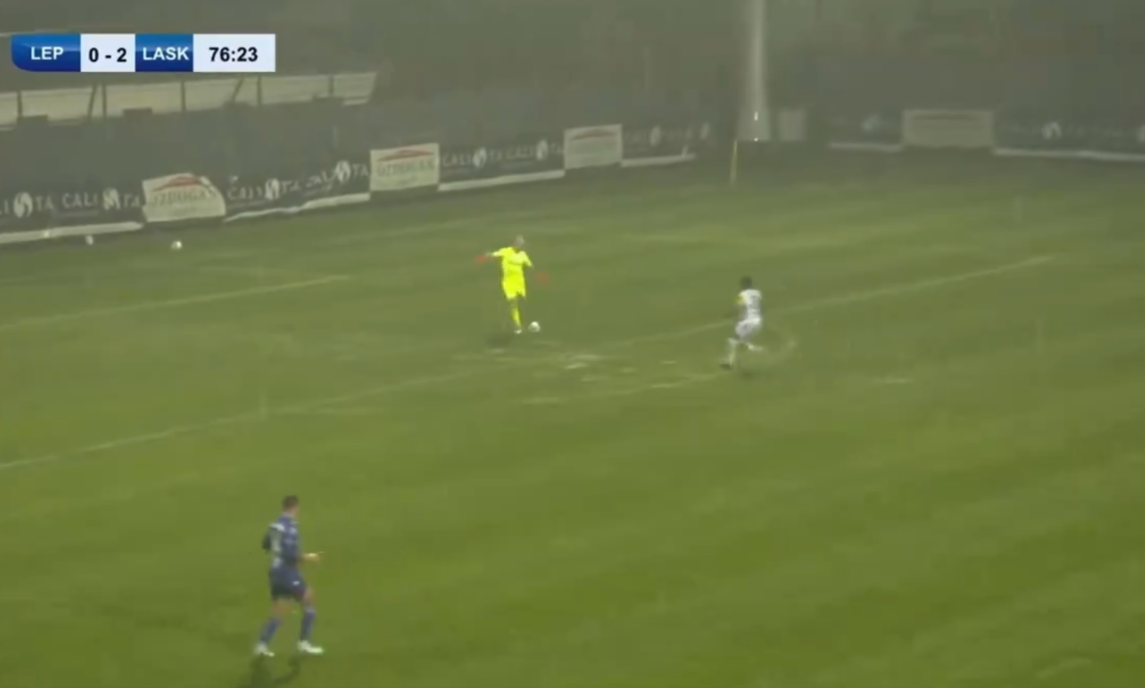 Kuriozalny gol i fatalne warunki w sparingu Lecha! Wysoka porażka Kolejorza z uczestnikiem Ligi Europy [WIDEO]