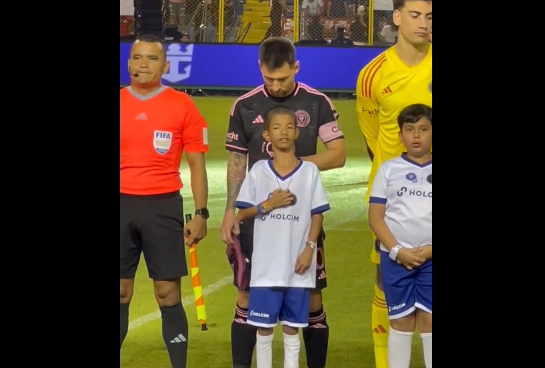 Leo Messi pokazał klasę. Wsparł młodego chłopca. Mistrz świata zmagał się z podobną chorobą [WIDEO]