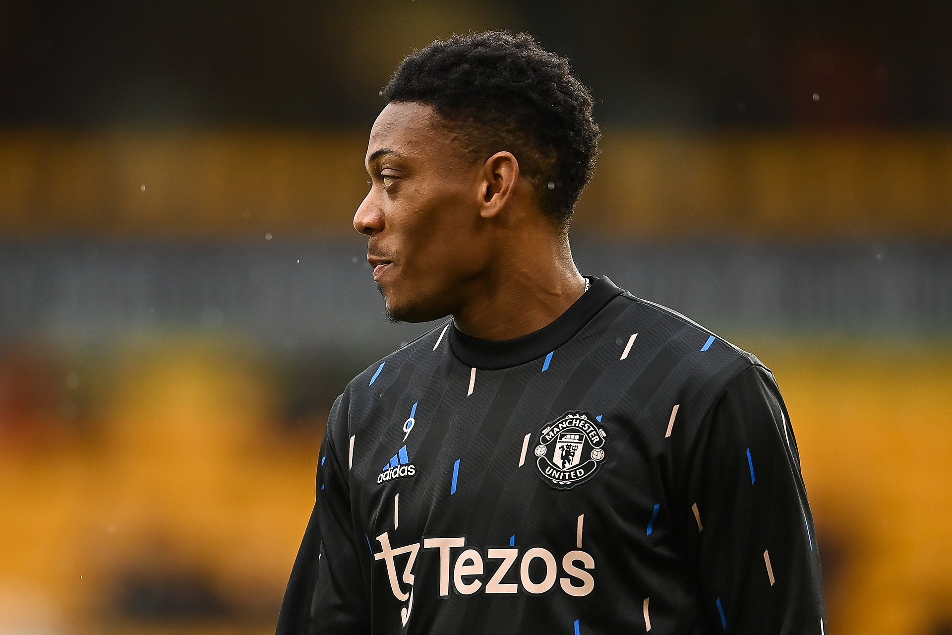 Piłkarz Manchesteru United po operacji, czeka go długa pauza. Od dawna zawodzi