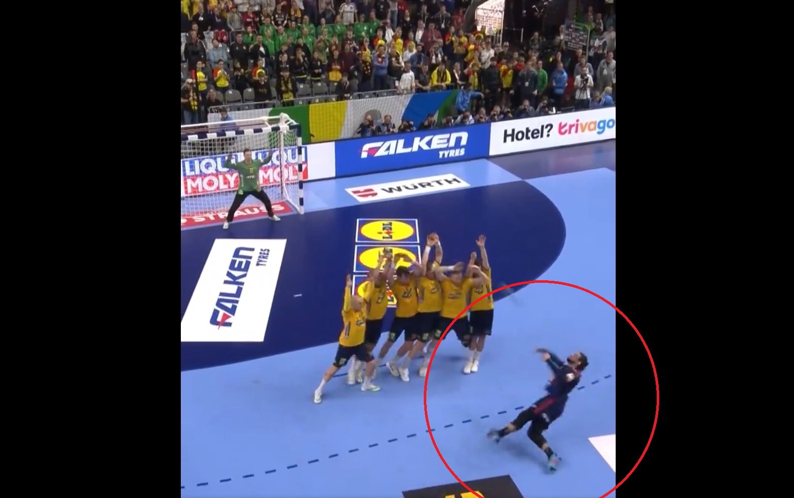 Co za gol na mistrzostwach Europy! Była ostatnia sekunda meczu, Francja zagra w finale [WIDEO] 