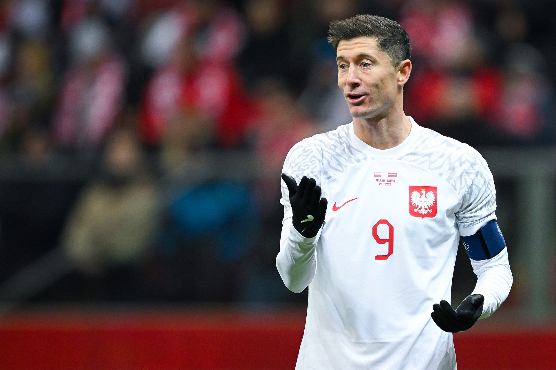 "Jeśli do tego dojdzie, powie: basta". Dziennikarz wskazał, kiedy Lewandowski może odejść z reprezentacji