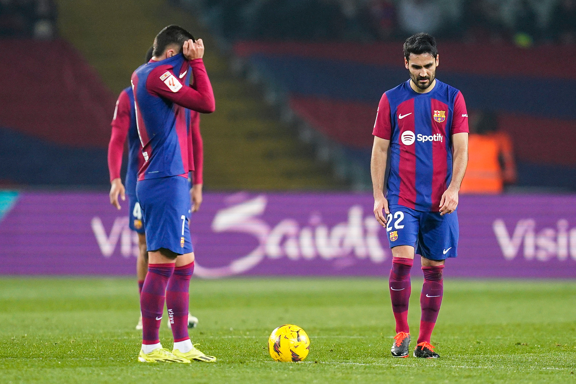 "Nie można odmówić". Jest chętny do zastąpienia Xaviego. Narzuca się FC Barcelonie