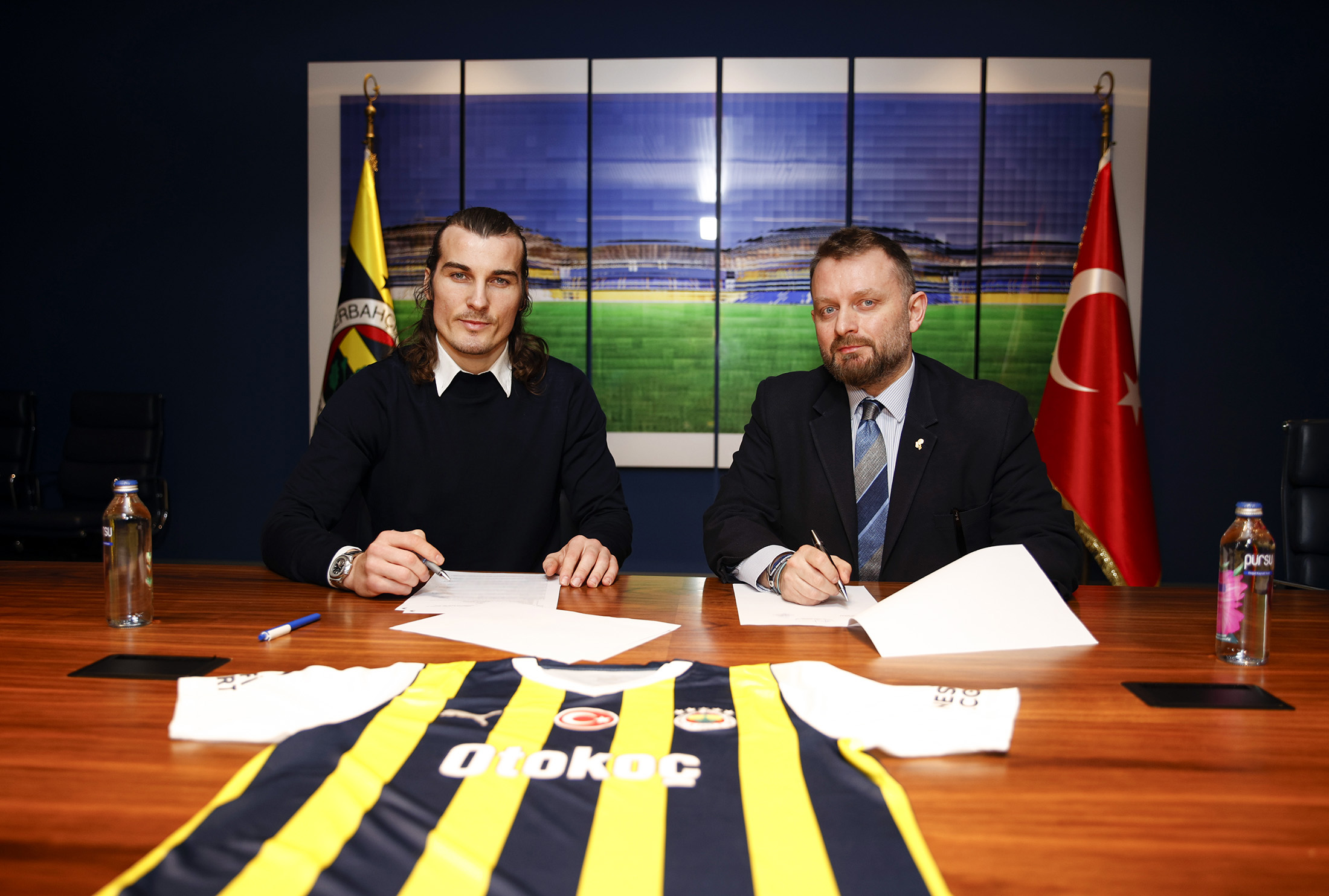 Fenerbahce Stambuł z kolejnym transferowym hitem. Zawodnik Atletico Madryt w klubie Sebastiana Szymańskiego