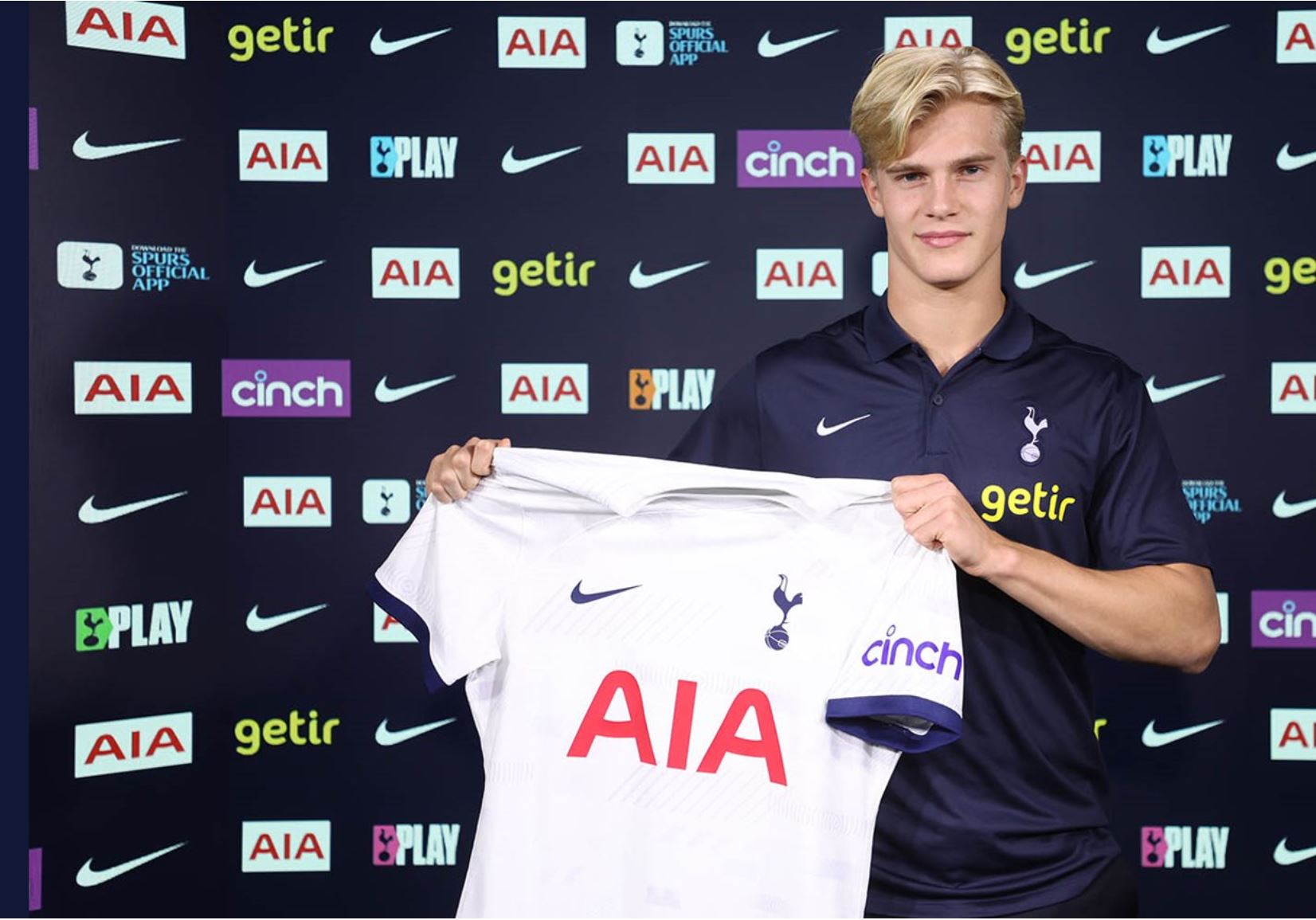 Diament jak z La Masii, ale Barcelonie zwiał sprzed nosa. To może być przyszłość Premier League. "Wyjątkowy"