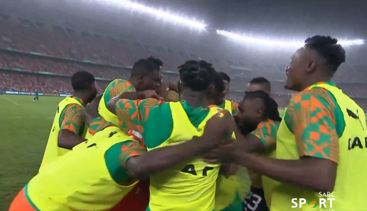 Tymczasowy trener dokonuje cudów! Wybrzeże Kości Słoniowej w finale PNA! [WIDEO]
