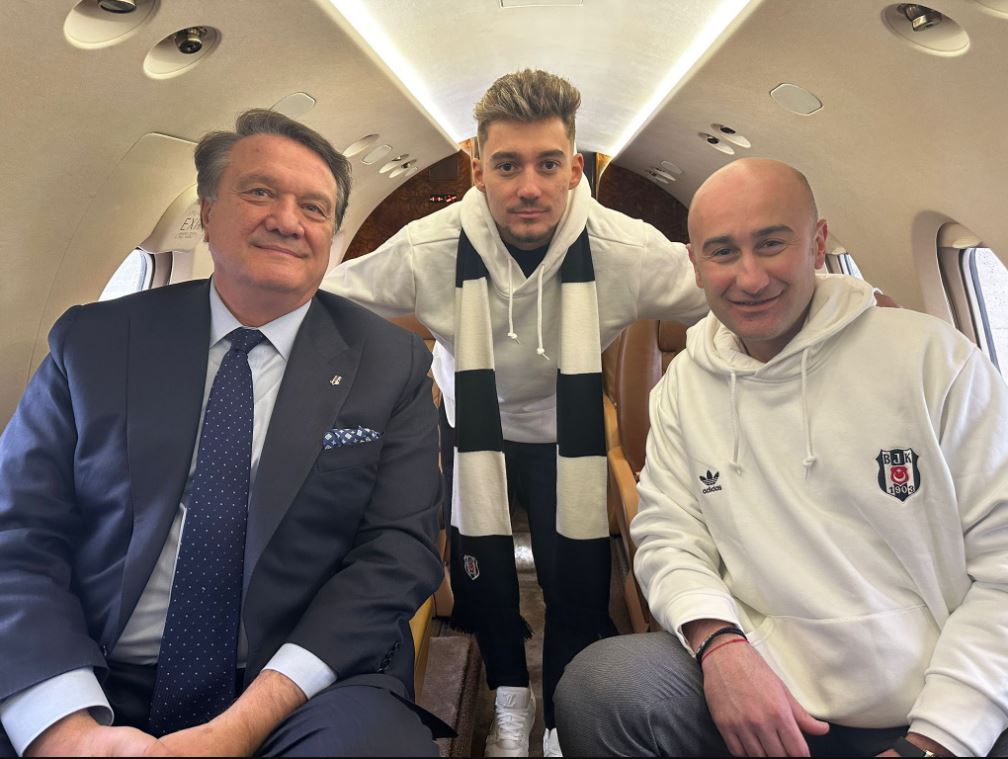 Legia z gigantycznymi pieniędzmi, klub miał plan na ten transfer. Muci z kilkoma asami w rękawie
