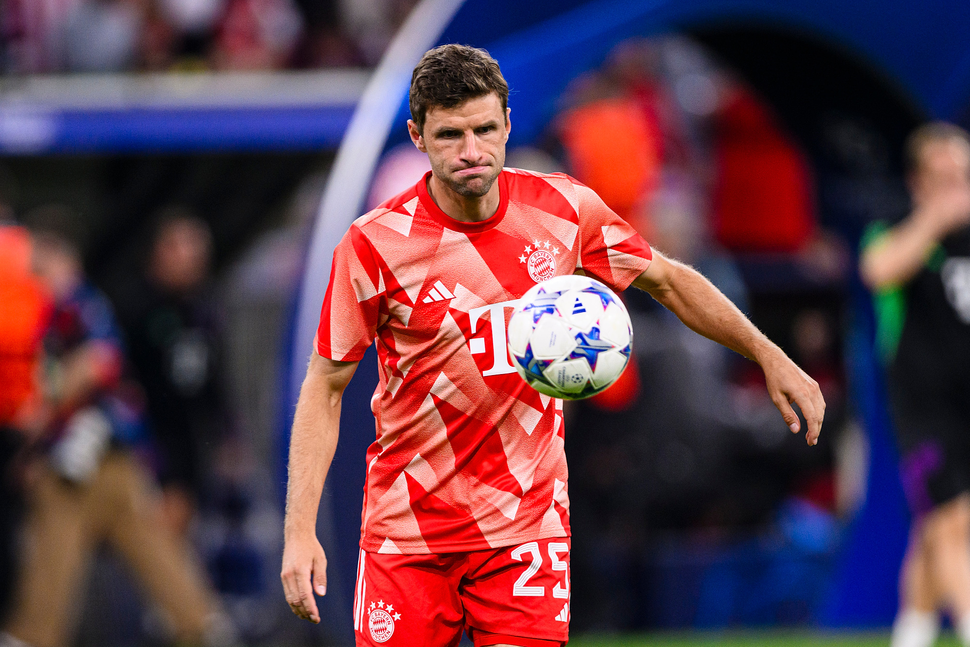 Thomas Mueller wybuchł po porażce Bayernu. "Jestem wkurzony, tego brakuje w naszej grze"