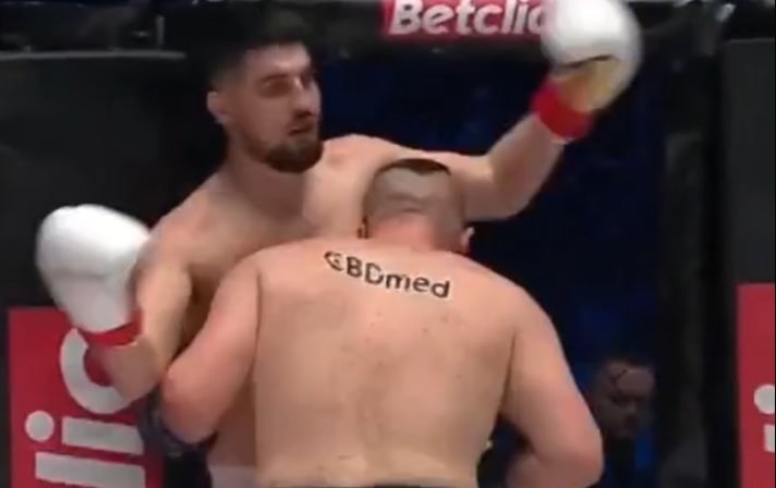 "Don Kasjo" wrócił do oktagonu Fame MMA. Było bardzo blisko sensacji, faworyt był zaskoczony