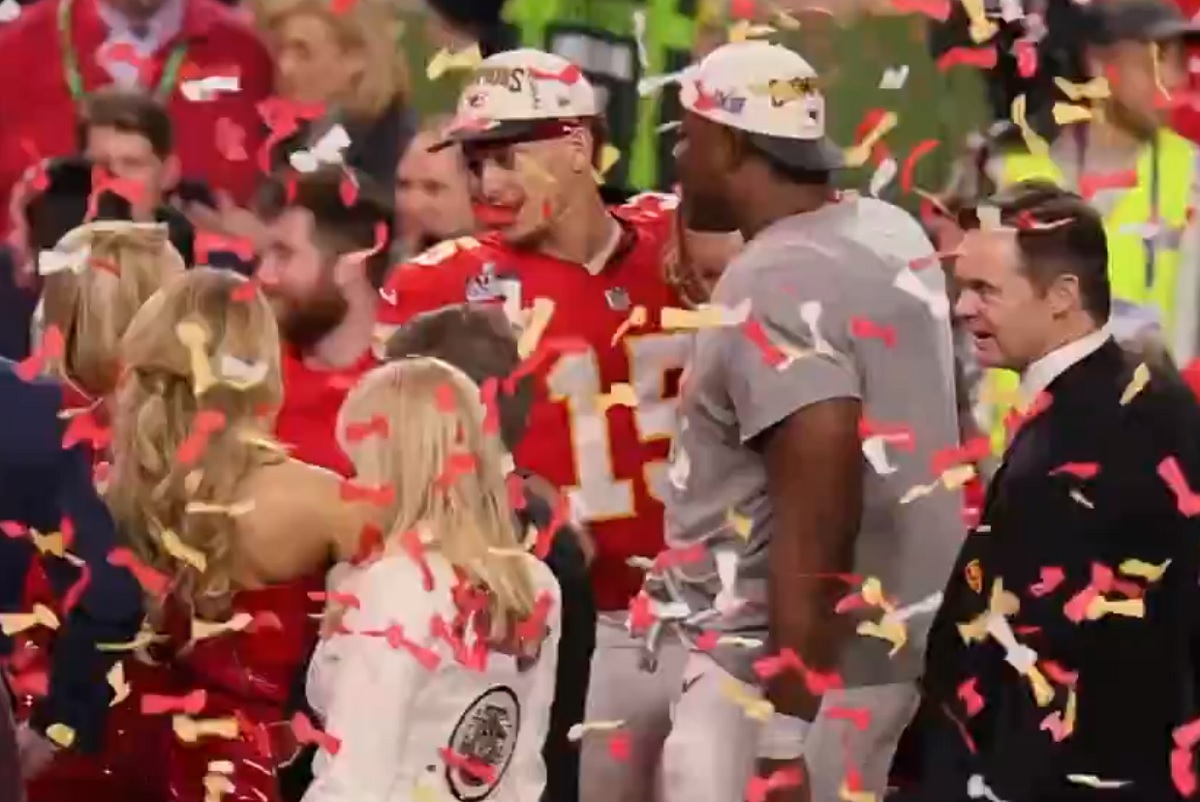 Szaleństwo w słynnym Super Bowl! Ten finał przejdzie do historii, zadecydowała dogrywka [WIDEO]