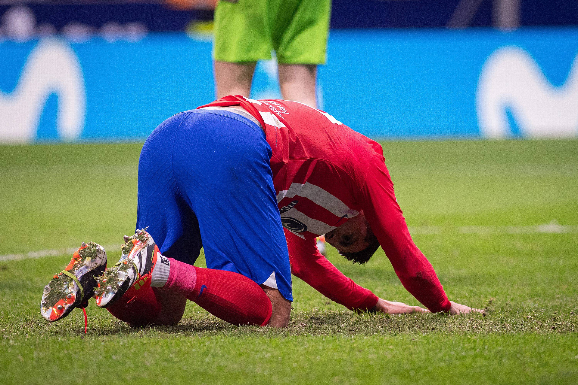 Chwile grozy dla gwiazdy Atletico Madryt. Piłkarz poznał diagnozę po urazie, ma wiadomość dla kibiców