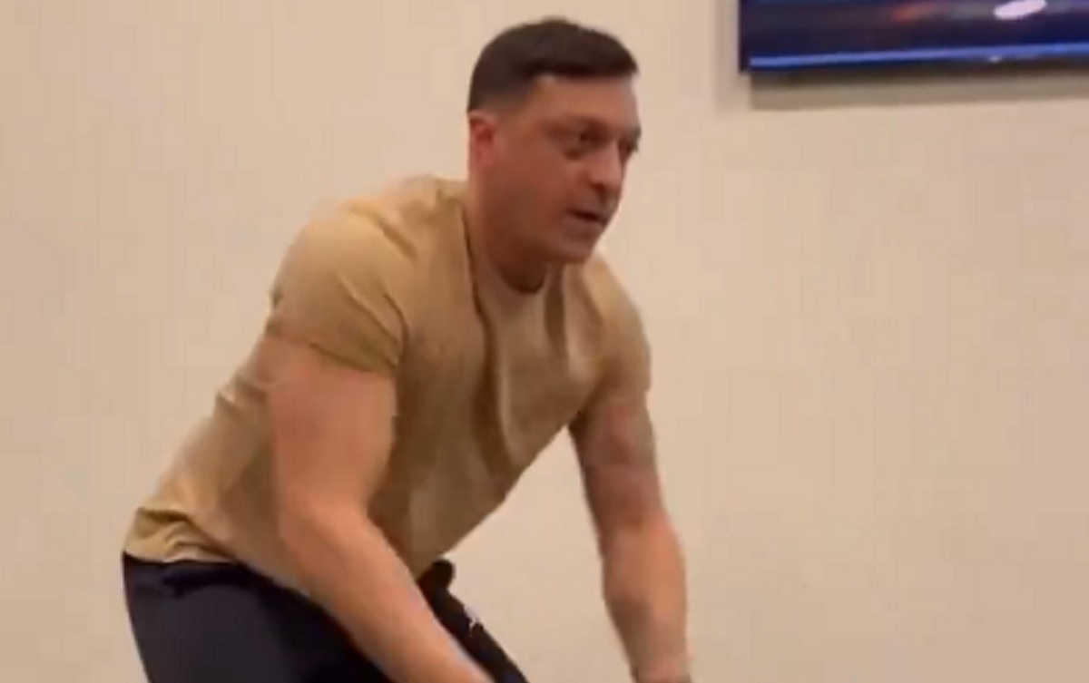 Aktualna forma Oezila Aktualna forma Oezila