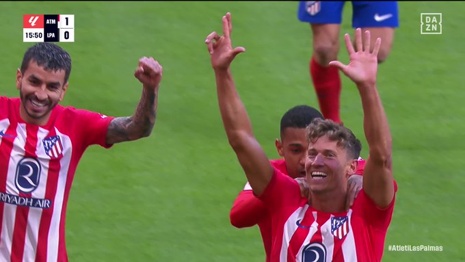 Monstrualne zwycięstwo Atletico! Madrytczycy zepchnęli Barcelonę z ligowego podium [WIDEO]