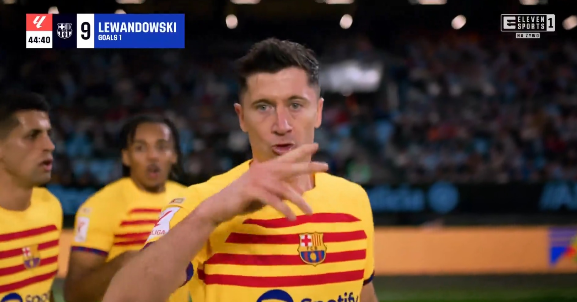 Dublet Roberta Lewandowskiego w meczu z Celtą! Bramki Polaka dały zwycięstwo "Blaugranie" [WIDEO]