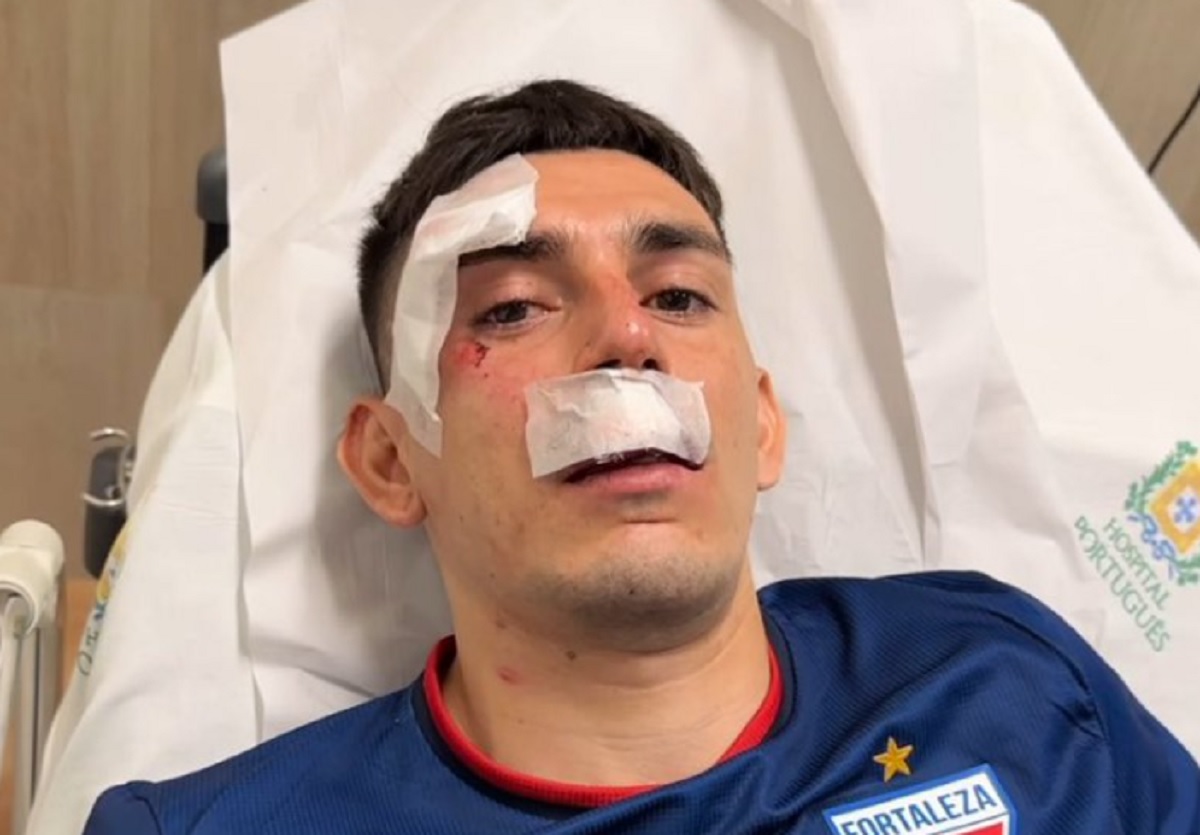 Brutalne sceny po meczu. Kibice zaatakowali piłkarzy drużyny przeciwnej. Polała się krew [WIDEO]