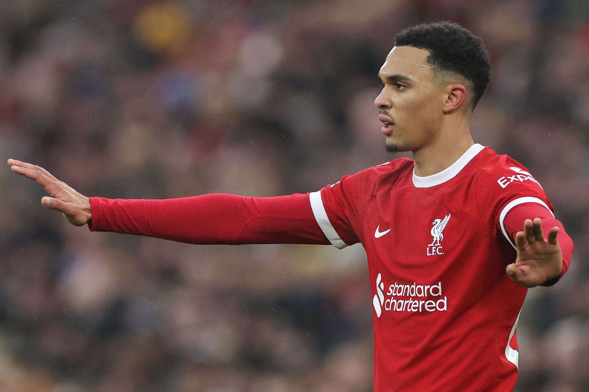 Trent Alexander-Arnold przeszedł przez piekło. Gracz Liverpoolu nękany przez psychofankę, szokujące szczegóły